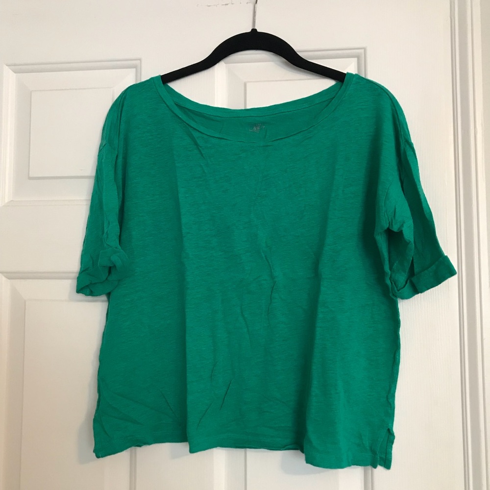 Size medium LOFT top